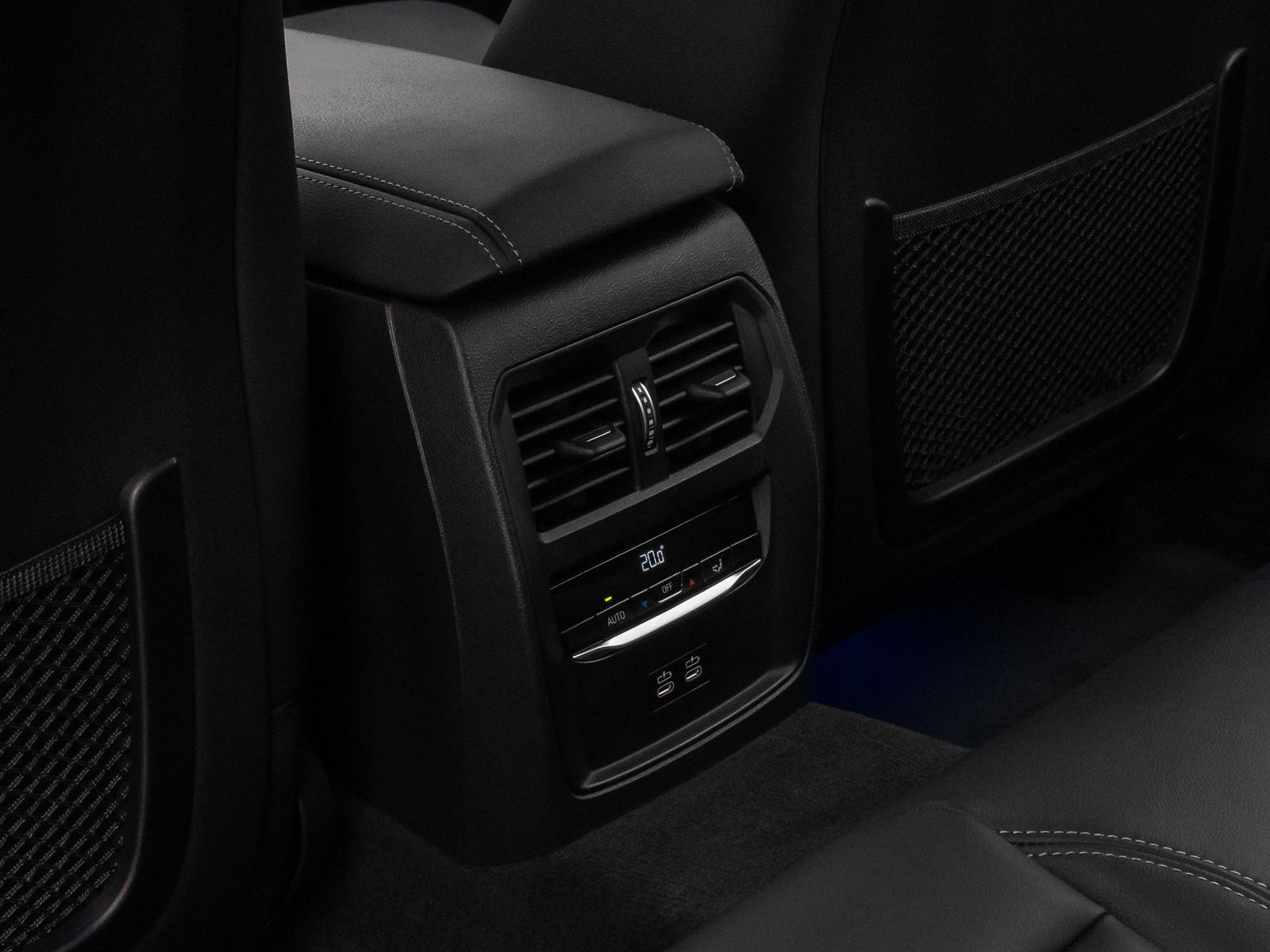 Fahrzeugabbildung BMW M440i xD  Gran Coupé Laser HUD DAB HiFi Komfort