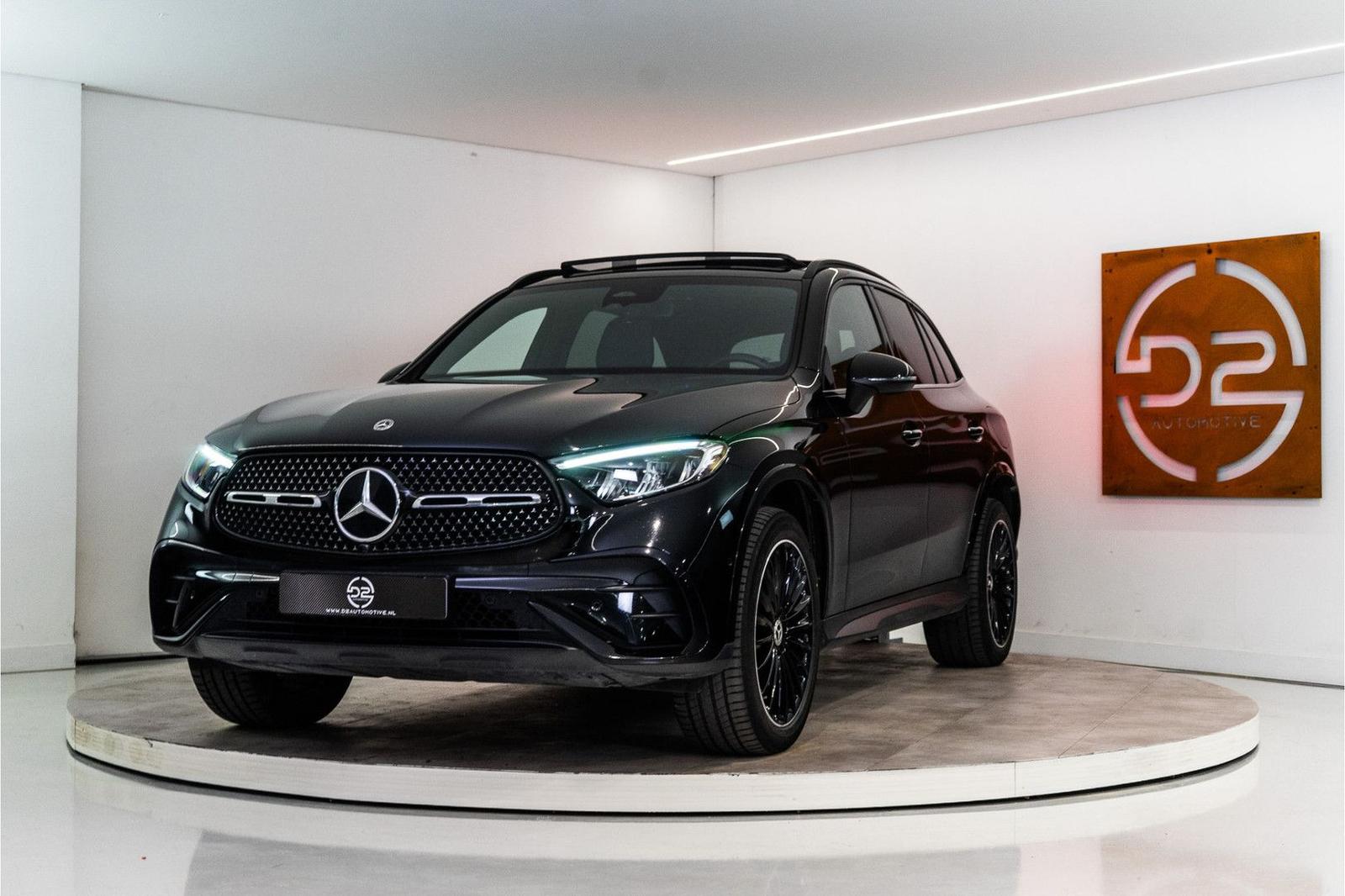 Mercedes-Benz GLC 400 400e 4MATIC AMG 381PK | Pano | Sfeer | B