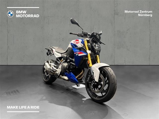 BMW F 900 R