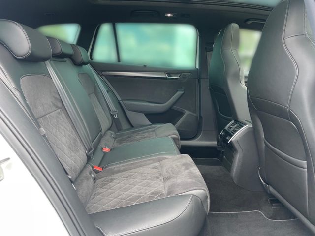 Superb Combi Sportline iV 1.4 TSI Hybrid Navi,LE