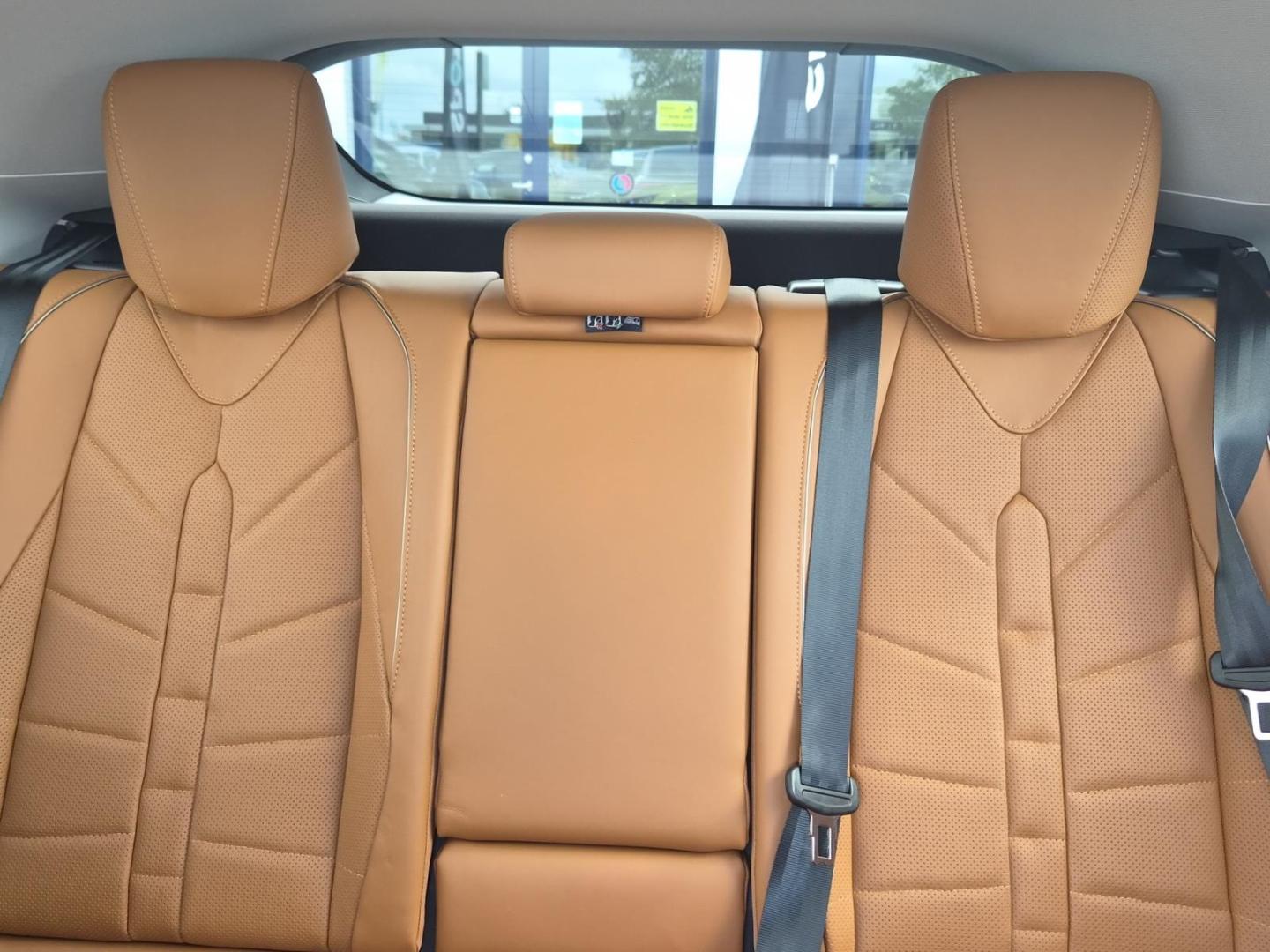DS Automobiles No8 Etoile FWD 230PS LEDER/ACC/NAVI/Glasdach/LED