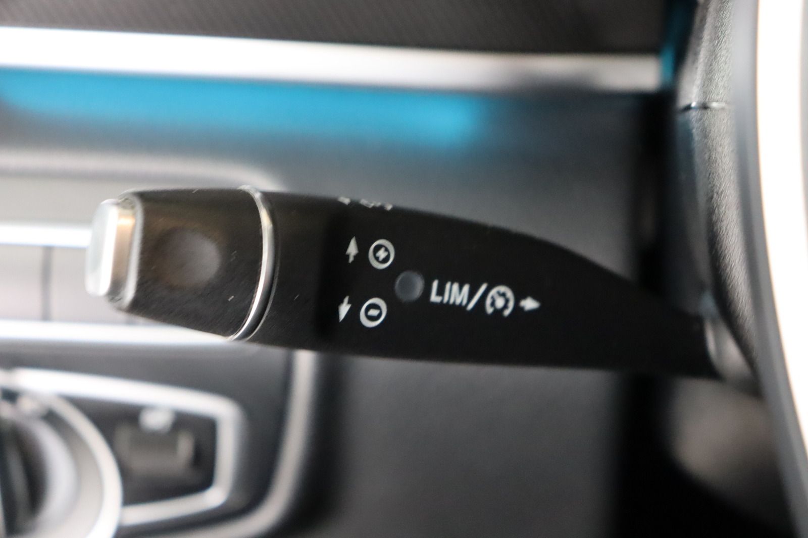 Fahrzeugabbildung Mercedes-Benz V 220 d Marco Polo 4Matic 1.Hd HORIZON EDITION