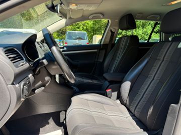 Volkswagen Golf - 12