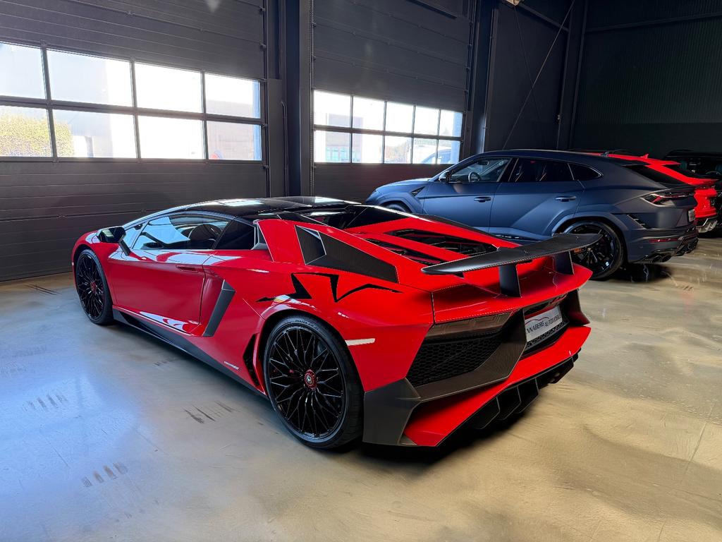 Lamborghini Aventador