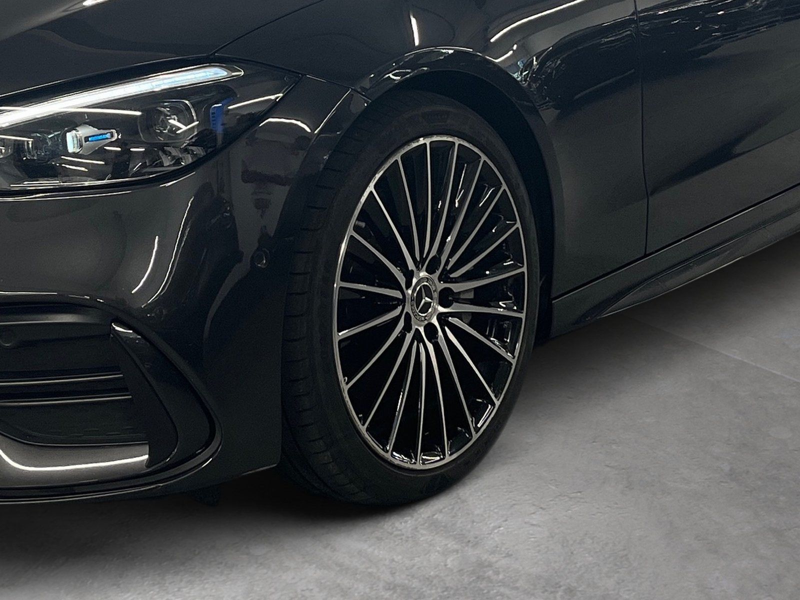 Fahrzeugabbildung Mercedes-Benz C 300 d 4M AMG*Pano*Distro*DiGi*360*Night*Sound*