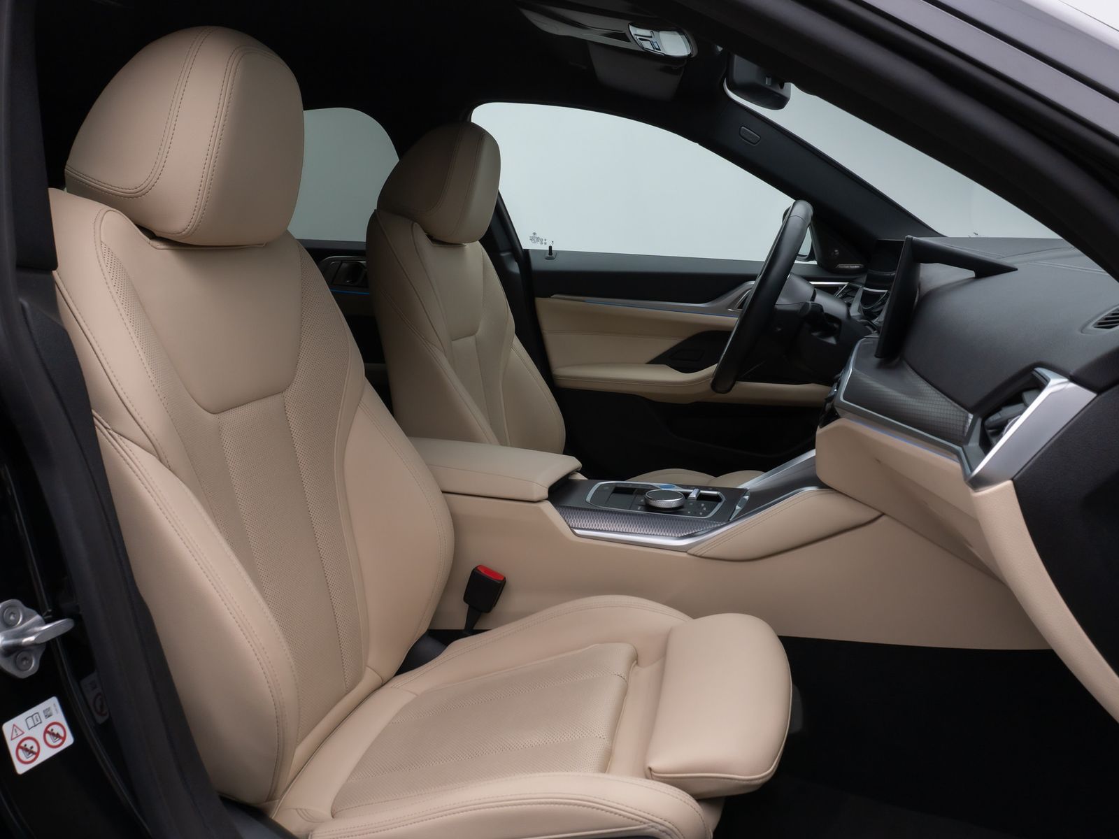 Fahrzeugabbildung BMW i4 eD40 Gran Coupè M Sport Kamera DAB H/K 19Zoll