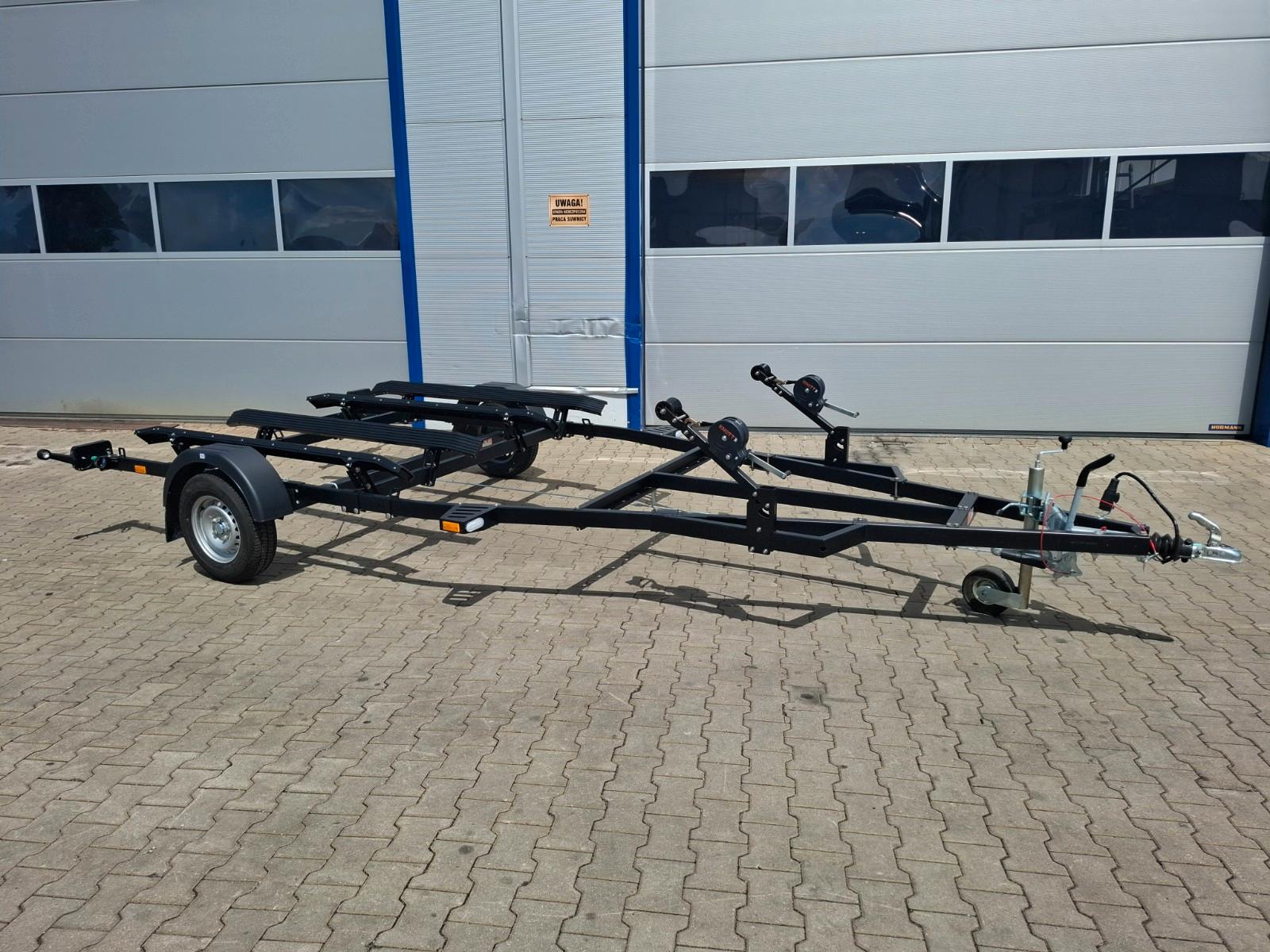 Blyss Anhaenger fur 2 Jetski GG 1300kg