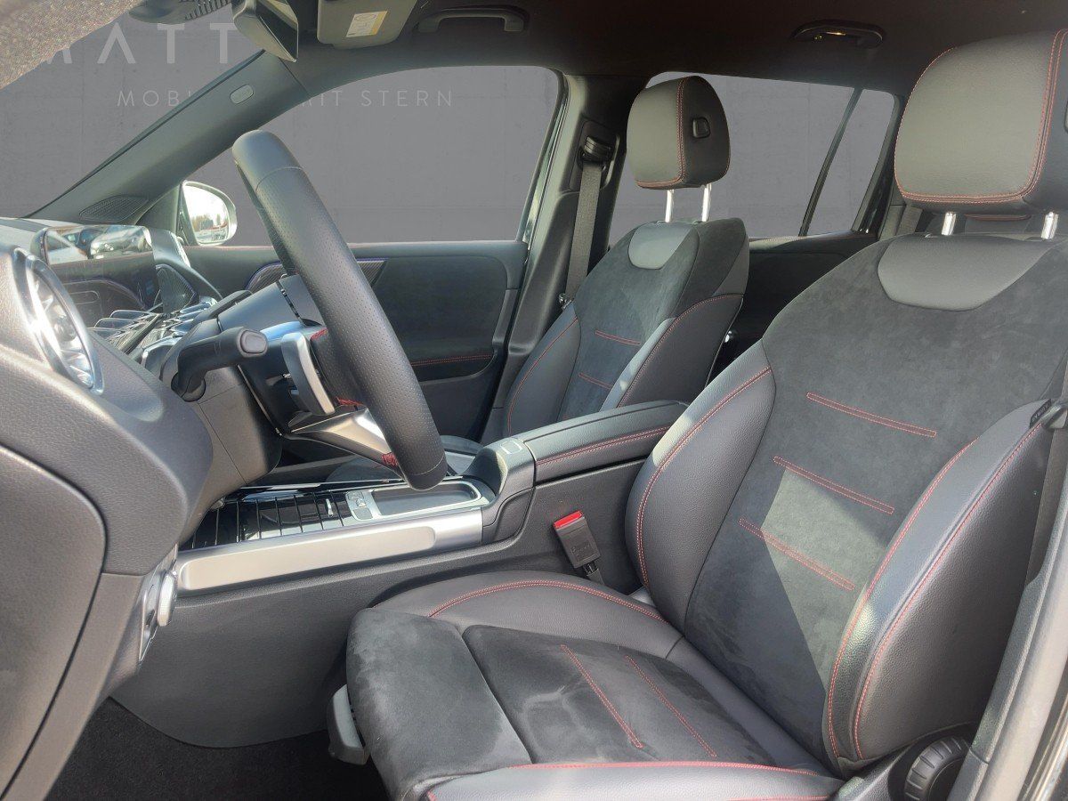 Fahrzeugabbildung Mercedes-Benz GLB 220 d 4M AMG/Night/Kamera/AHK