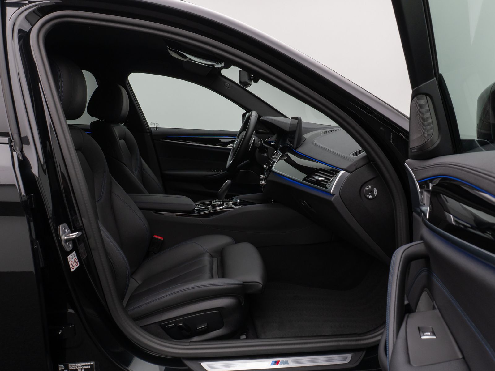 Fahrzeugabbildung BMW 540d xD M Sport Kamera Laser HUD DAB H/K Komfort