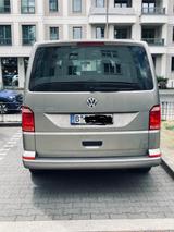 Volkswagen T6 Multivan - gebrauchte VW T6 Multivan aus dem Jahr 2019