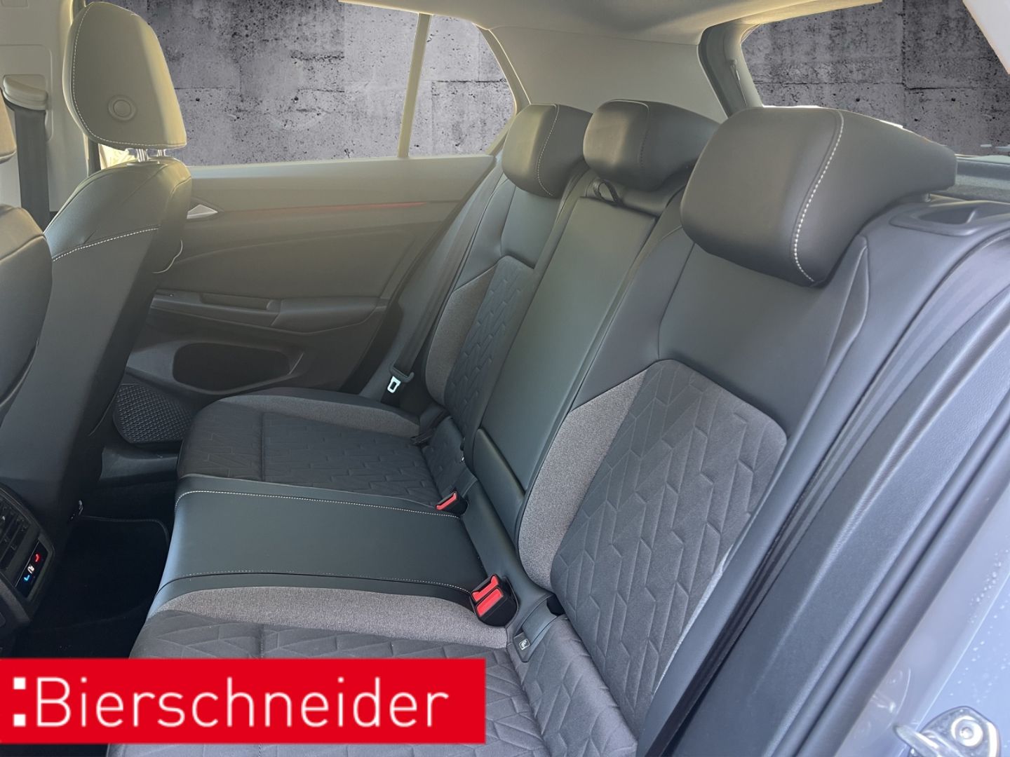 Volkswagen Golf - Bild 10