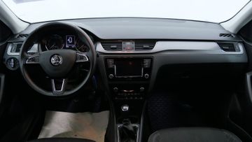 Skoda Rapid Spaceback Style 1,0 TSI SHZ PDC ALU