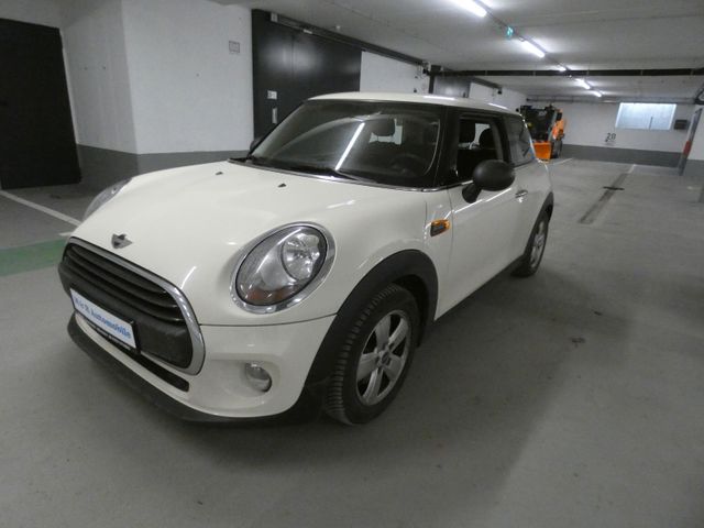 MINI ONE_FIRST Mini 3-trg. One First*2 HD*EURO 6