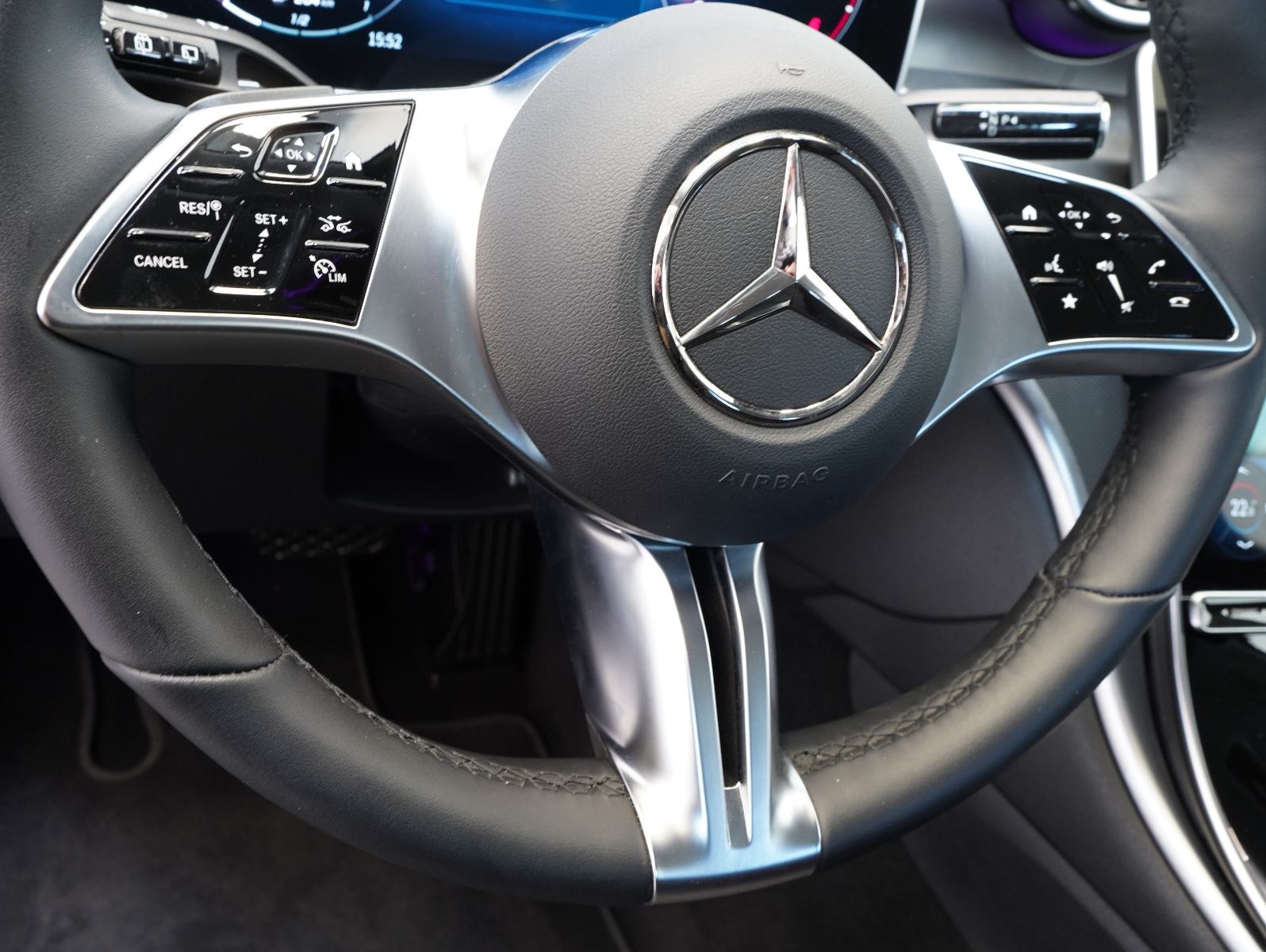 Fahrzeugabbildung Mercedes-Benz C 200 T d 2x Avantgarde LED/NAVI/MBUX/KAMERA