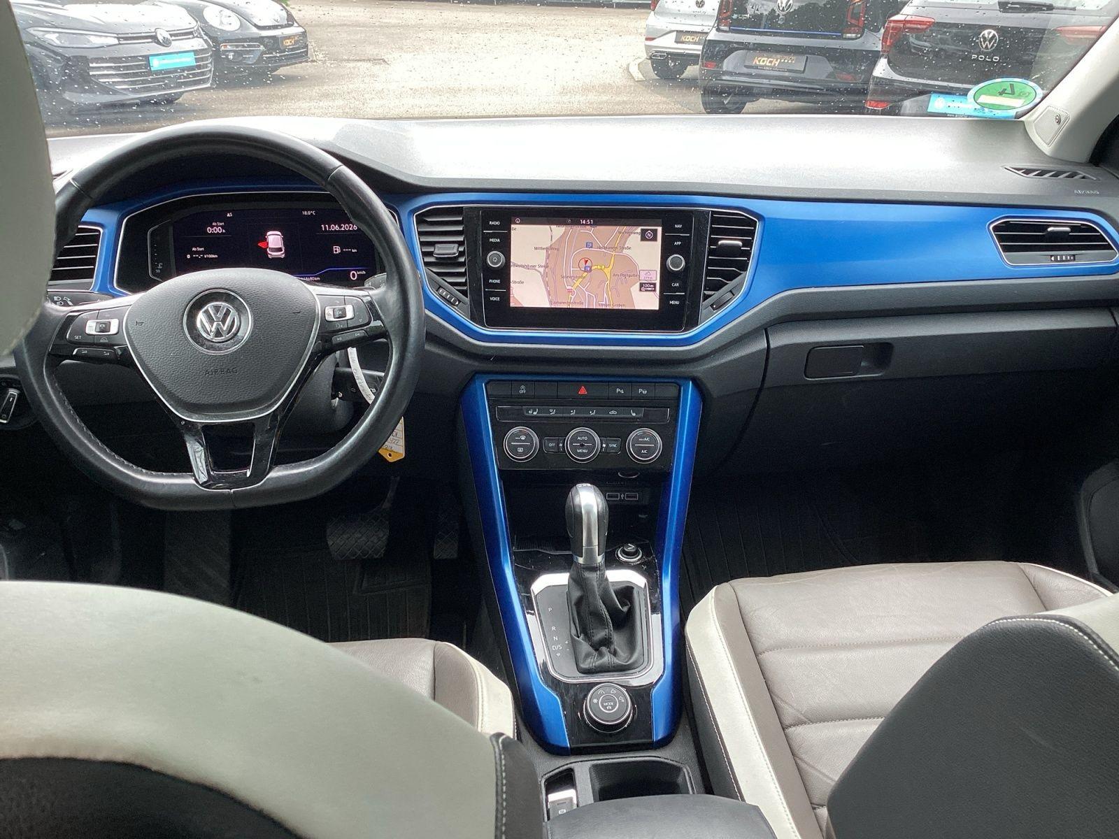 Volkswagen T-Roc 2.0TDI Style 4M DSG Leder Pano Navi LED AH