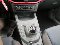 SEAT Ibiza 1.0 TSI FR LED Nav virtual Sitzhzg 17'' GR SEAT Ibiza 1.0 TSI FR LED Nav virtual Sitzhzg 17'' GR