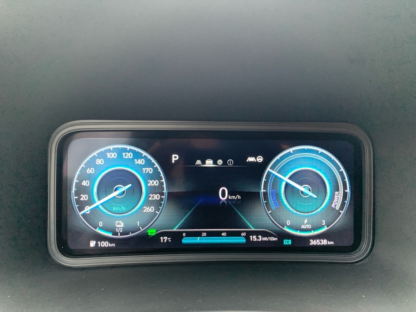 Fahrzeugabbildung Hyundai Kona Select Elektro 11 kW OBC Sitzheizung