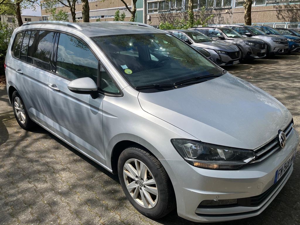 Image of Volkswagen Touran