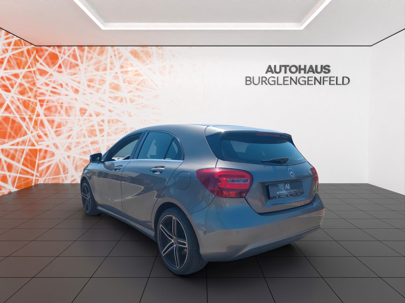 Fahrzeugabbildung Mercedes-Benz A -Klasse A 200 CDI / d ! Navi ! PDC !