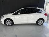 BMW 218 2 Active Tourer*NAVI*PANO*HED-UP*KEYLES - BMW 218 Gebrauchtwagen