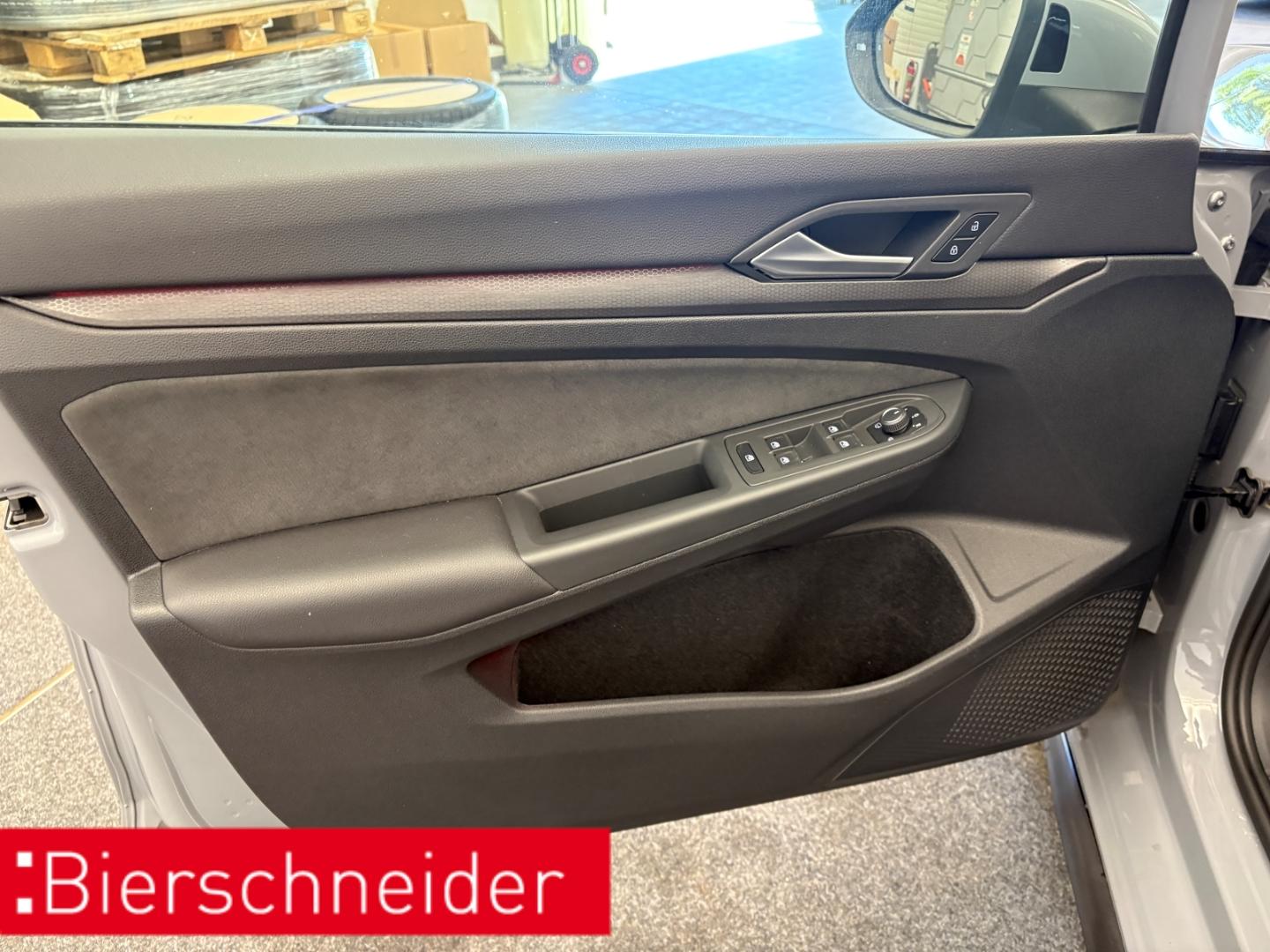 Volkswagen Golf GTI 8 2.0 TSI DSG IQ-LIGHT DIGITAL COCKPIT, миниатюра 15