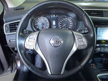 Nissan Qashqai Tekna 1.6 °LED°AHK°Pano°Kamera°SHZ°BF°