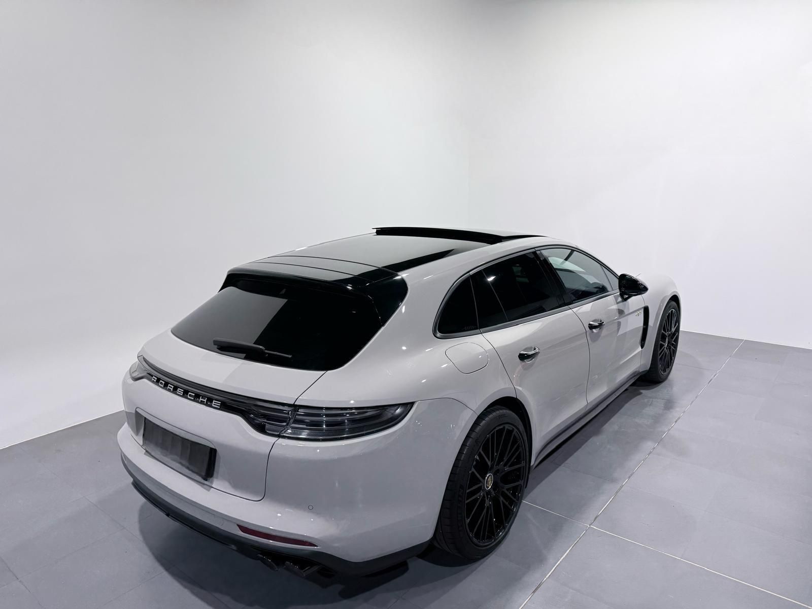 Porsche Panamera Sport Turismo 4 E-Hybrid imagem 3