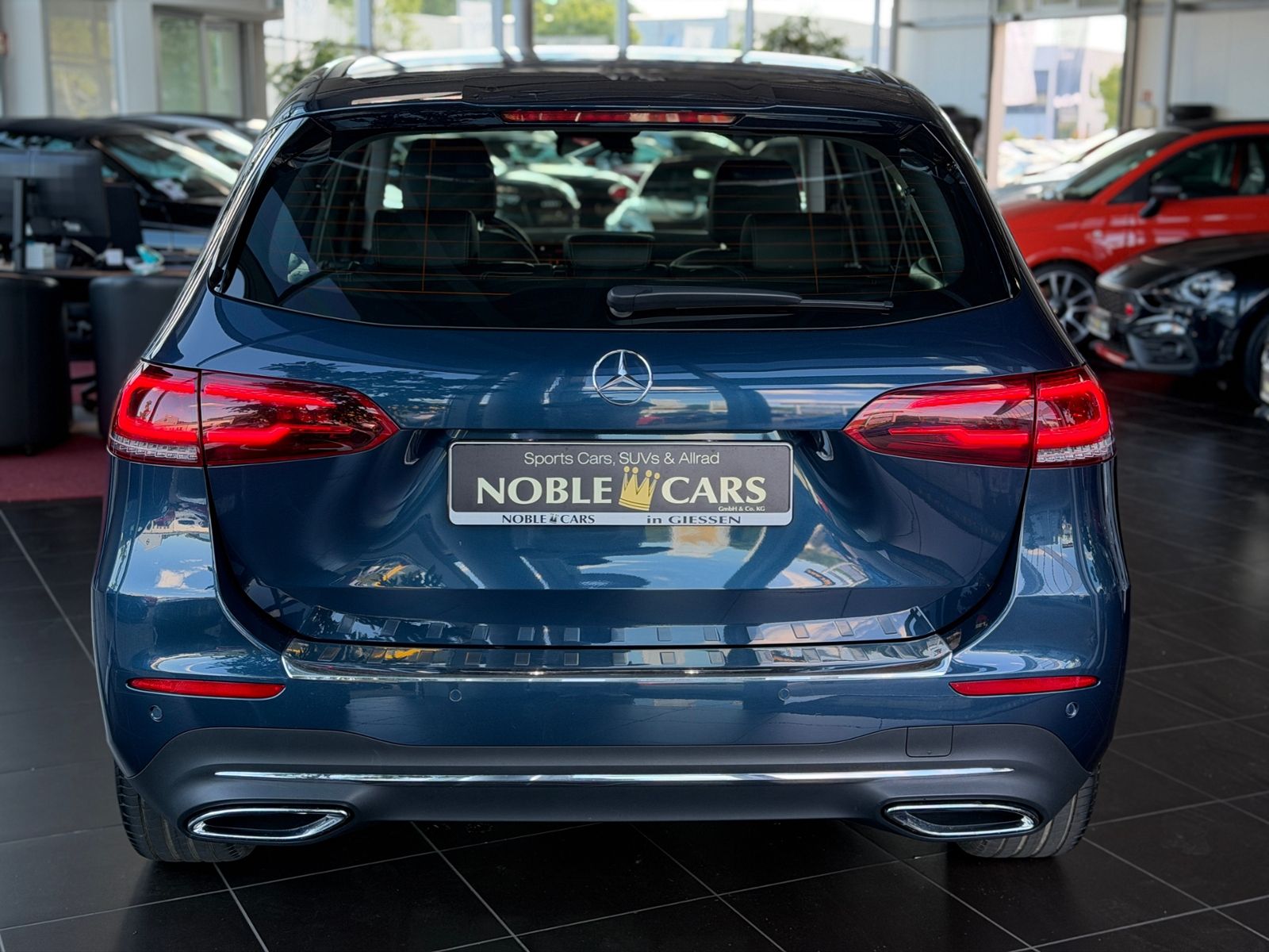 Fahrzeugabbildung Mercedes-Benz B 200 Progressive KLIMA LED NAV RFK SHZ ALU