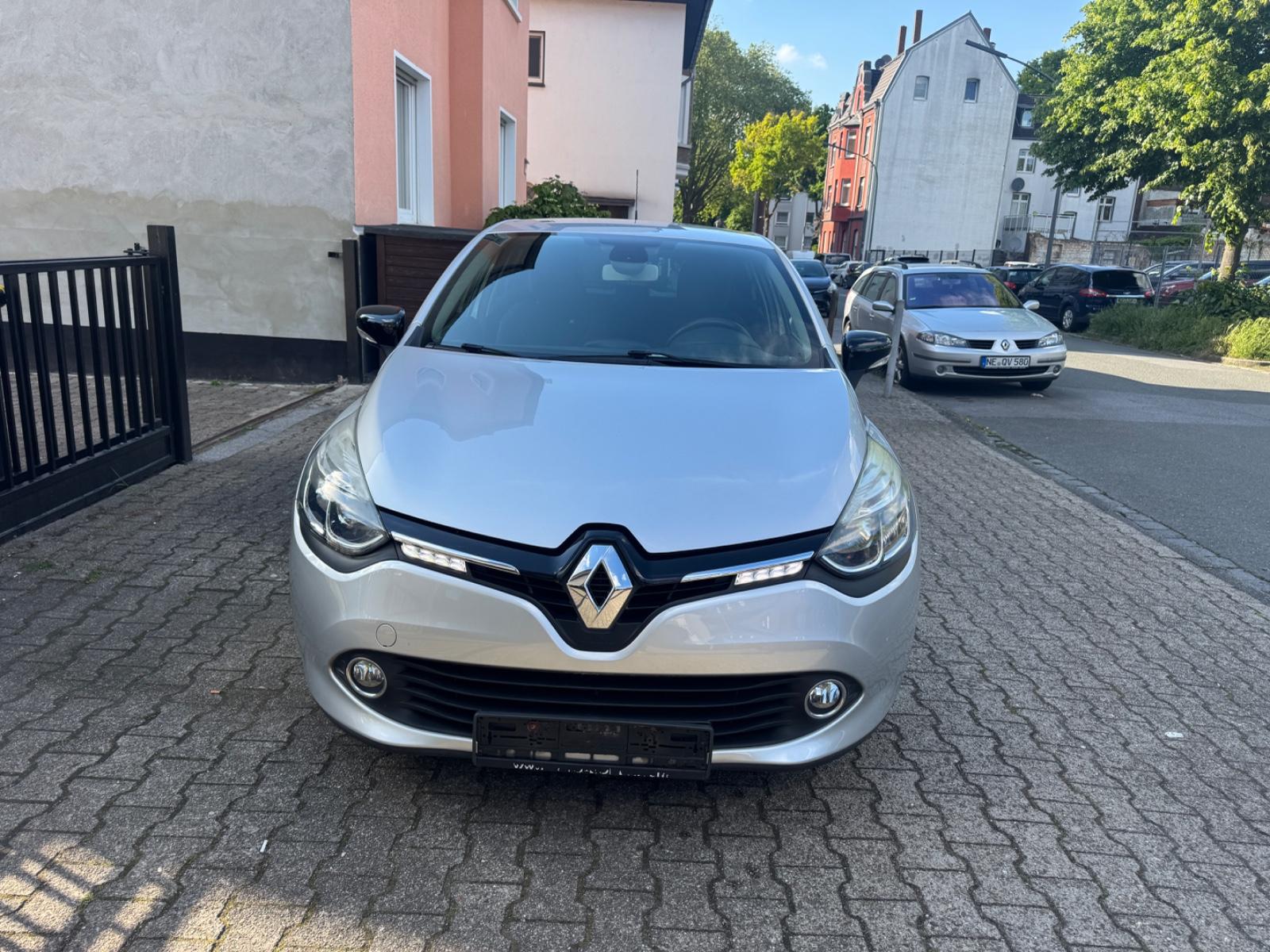 Renault Clio 1.2 16V 75 Limited/1Hand/50000Km