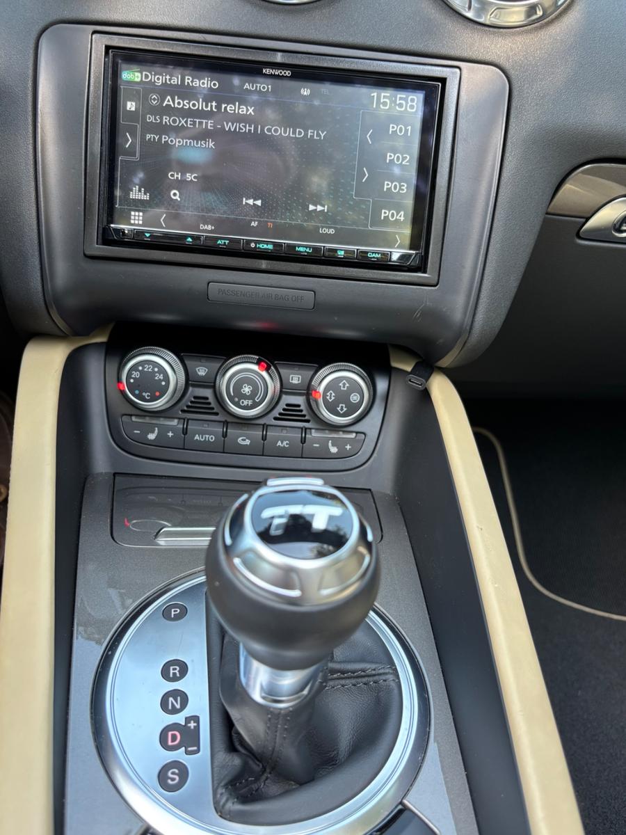 Audi TT Roadster 1.8 TFSI S tronic 