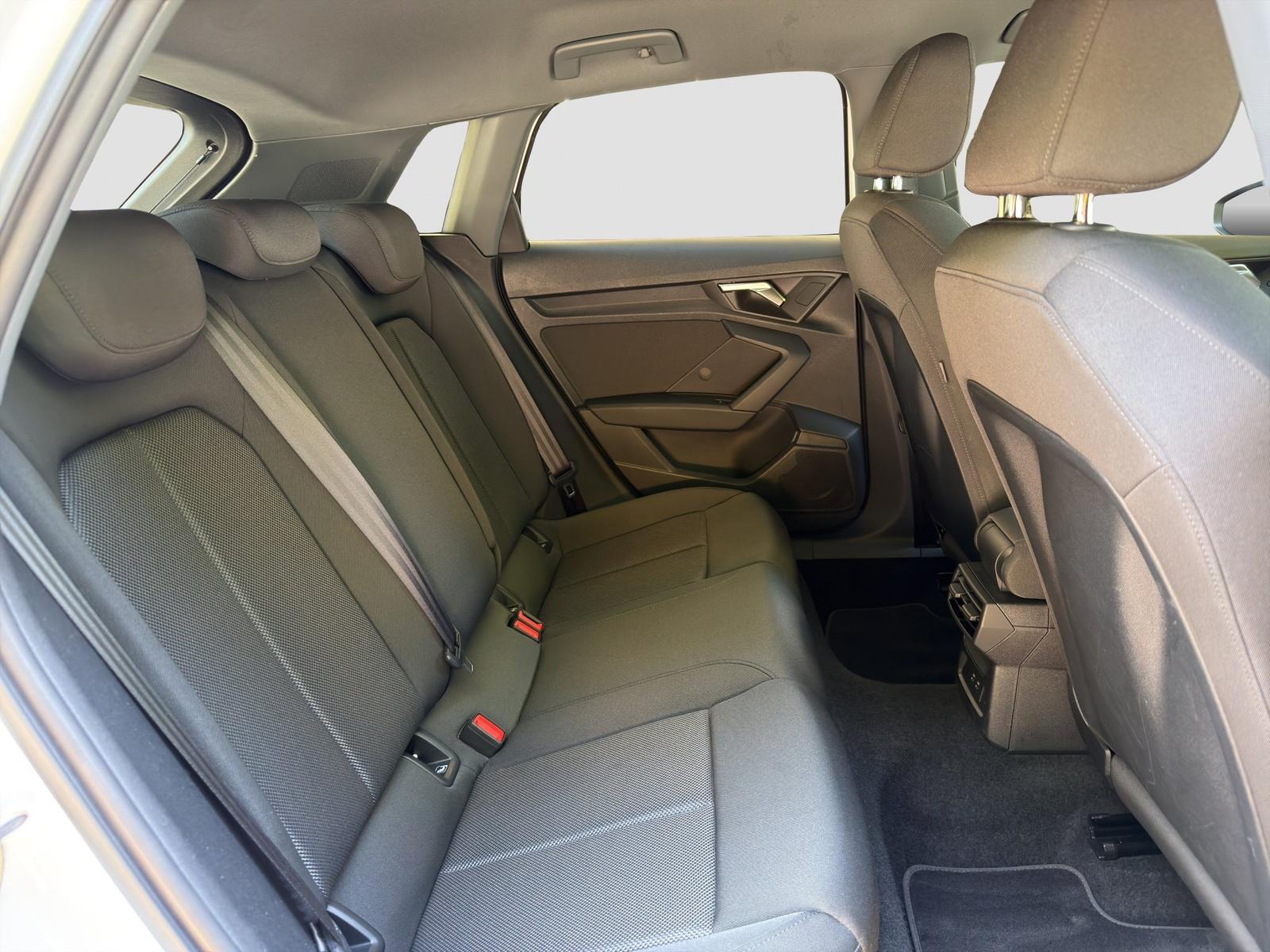 Audi A3 Sportback 30 TFSI Business Spiegel+ el.Heck v, миниатюра 16