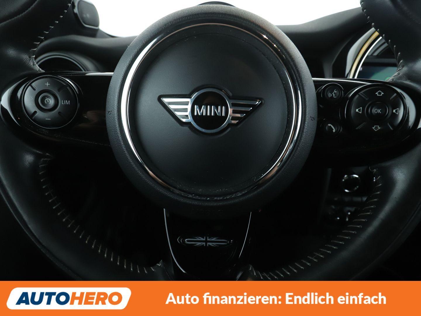 MINI Cooper Aut.*NAVI*LED*TEMPO*PDC*SHZ*
