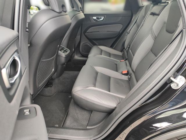 VOLVO XC 60 (Bild 24 von Array)