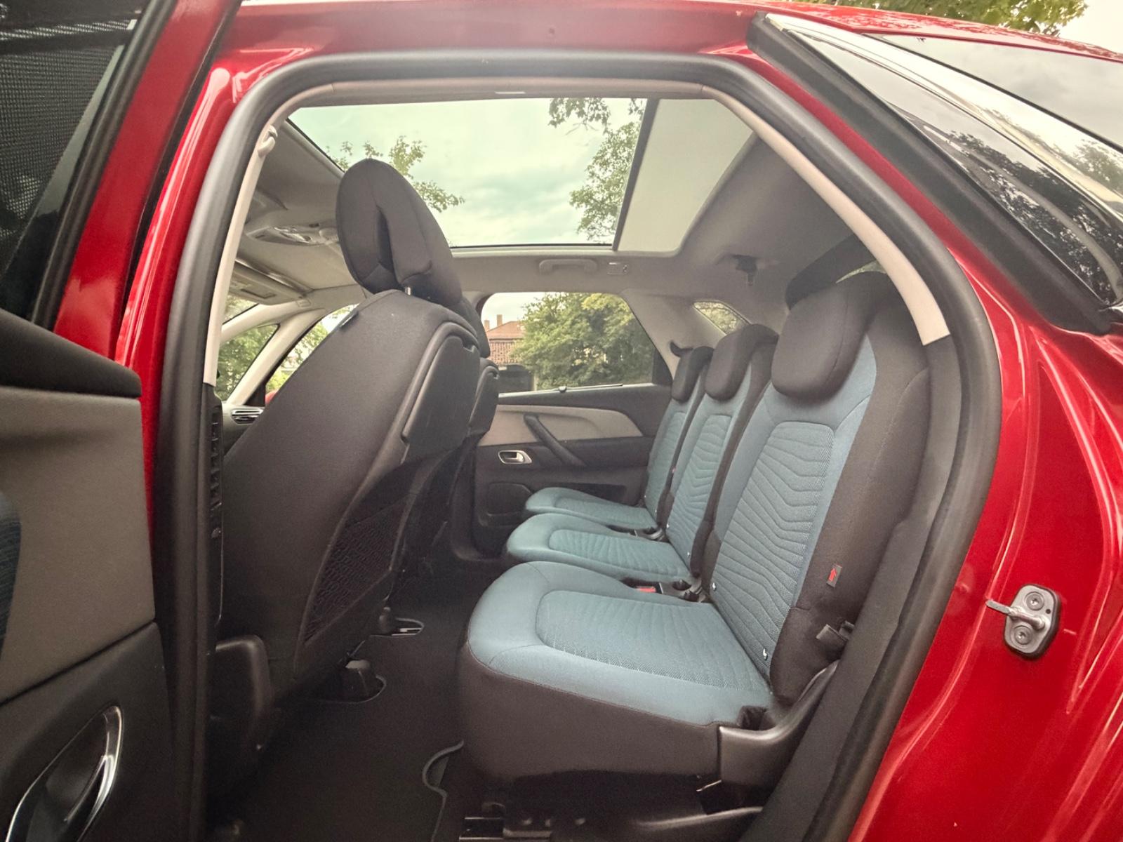 Citroën C4 Picasso Navi Massage Klima PDC Automatik Pano