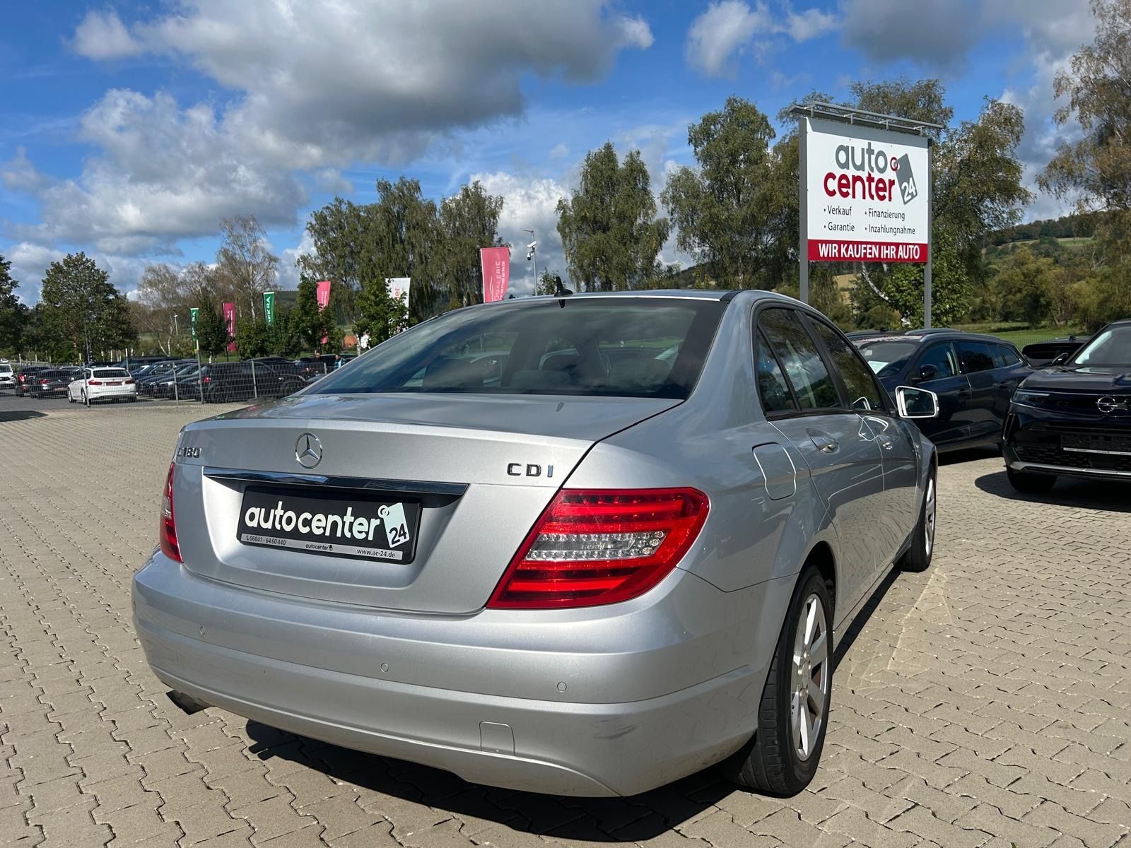 Fahrzeugabbildung Mercedes-Benz C 180 CDI Limousine°Automatik°Navi°Shz°PDC°