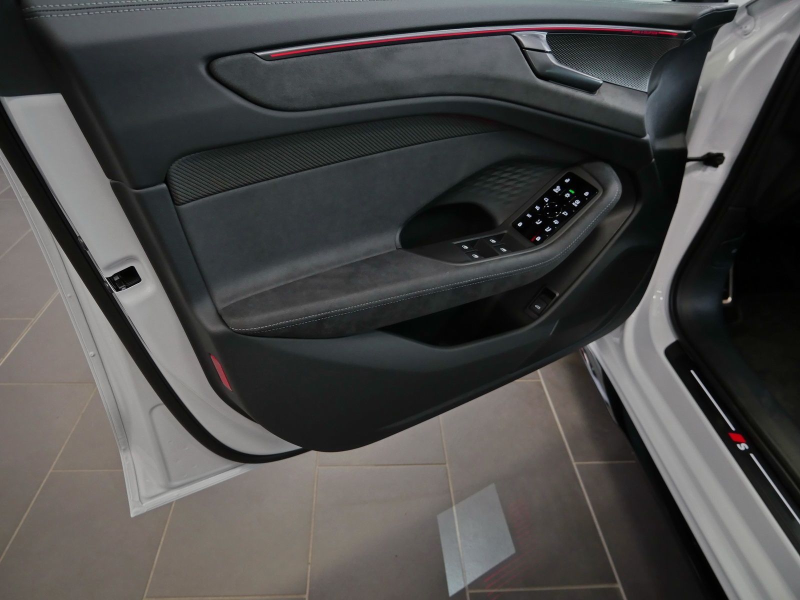 Audi A6 - Bild 23