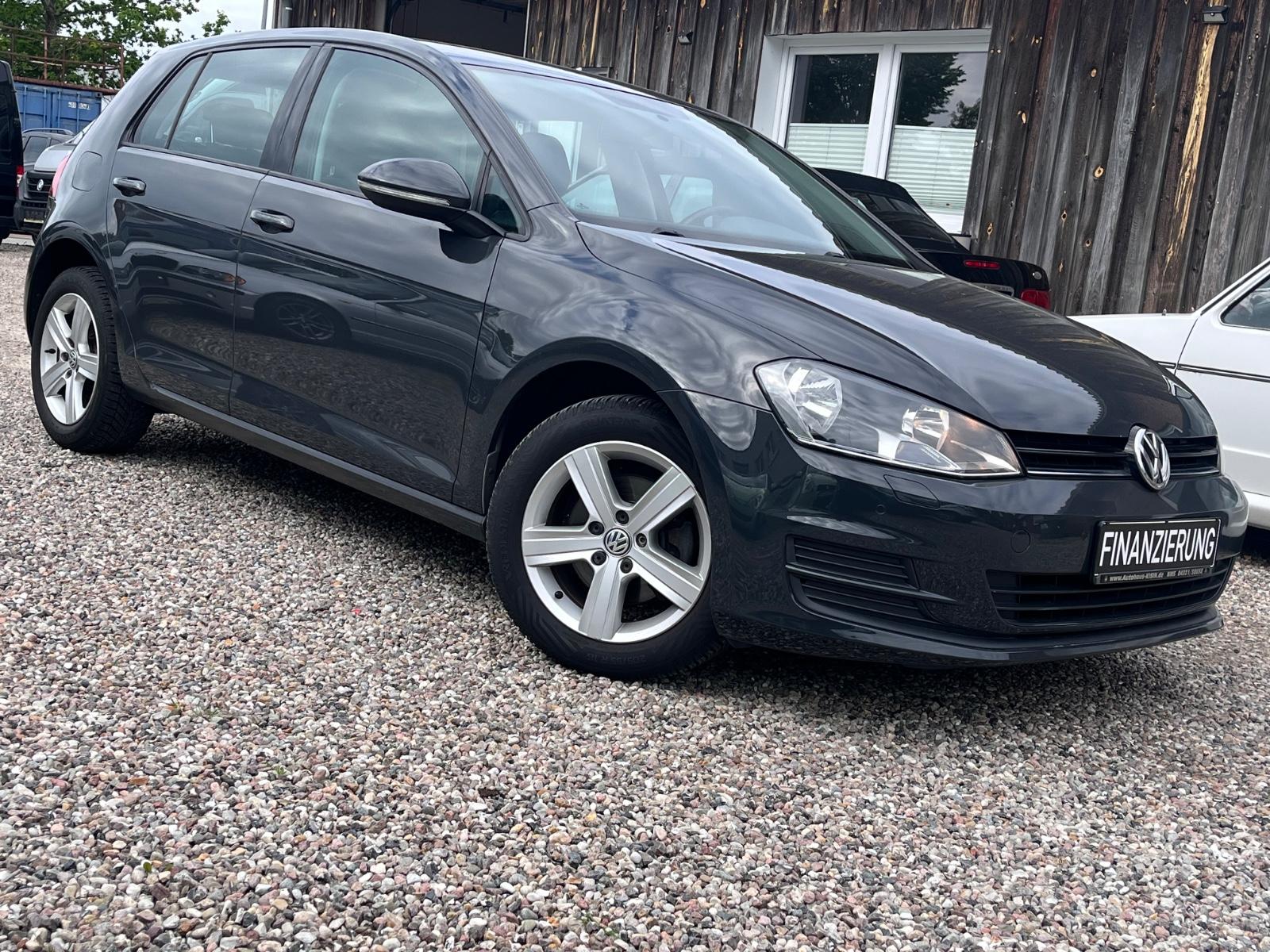 Volkswagen Golf VII Lim. 1.6TDI Comfortline BMT NAVI SHZ