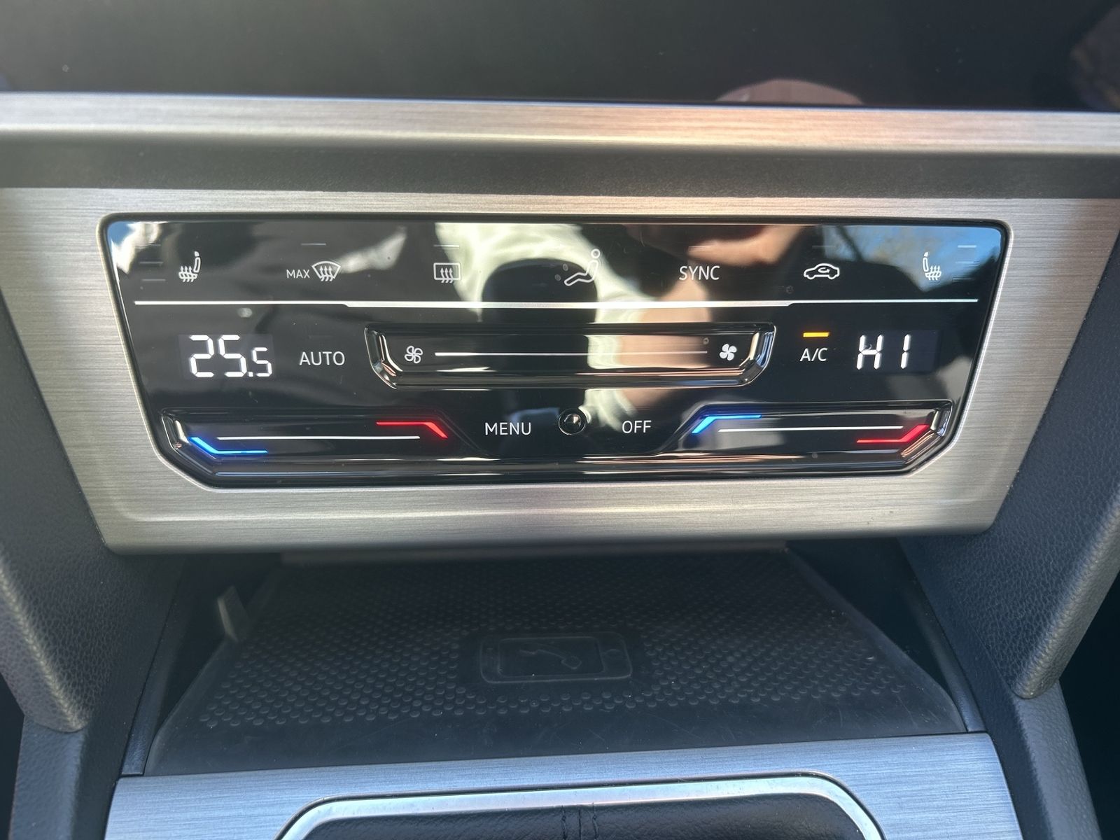 Passat Variant 1.5 TSI Conceptline, Navi, RearVi