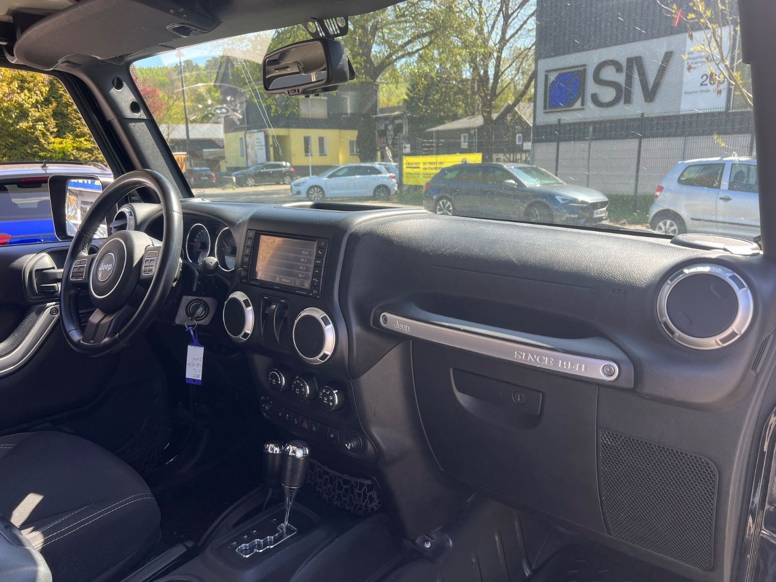 Fahrzeugabbildung Jeep Wrangler  Unlimited Rubicon *HÖHER/BREITER*