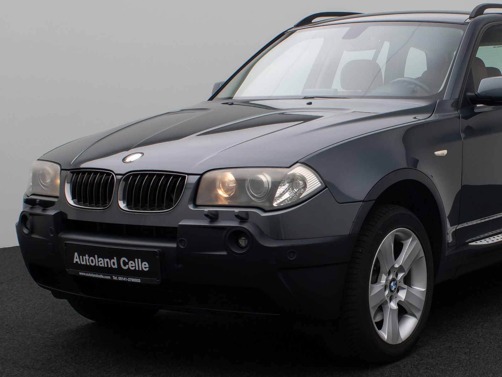 Fahrzeugabbildung BMW X3 xD30d Leder Xenon PDC Sitzhzg Lordos NaviPro