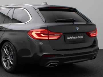 Fahrzeugabbildung BMW 520d xDr Tour HUD DAB Komfortzugang HI-FI
