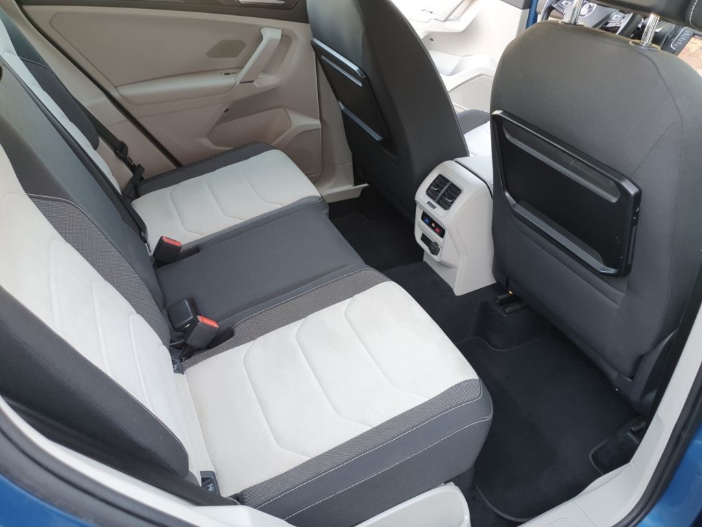 Fahrzeugabbildung Volkswagen Tiguan 1.4 TSI 4M Highline AHZV,Navi,LED,ACC,SH