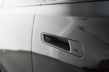 BMW 740 - 10
