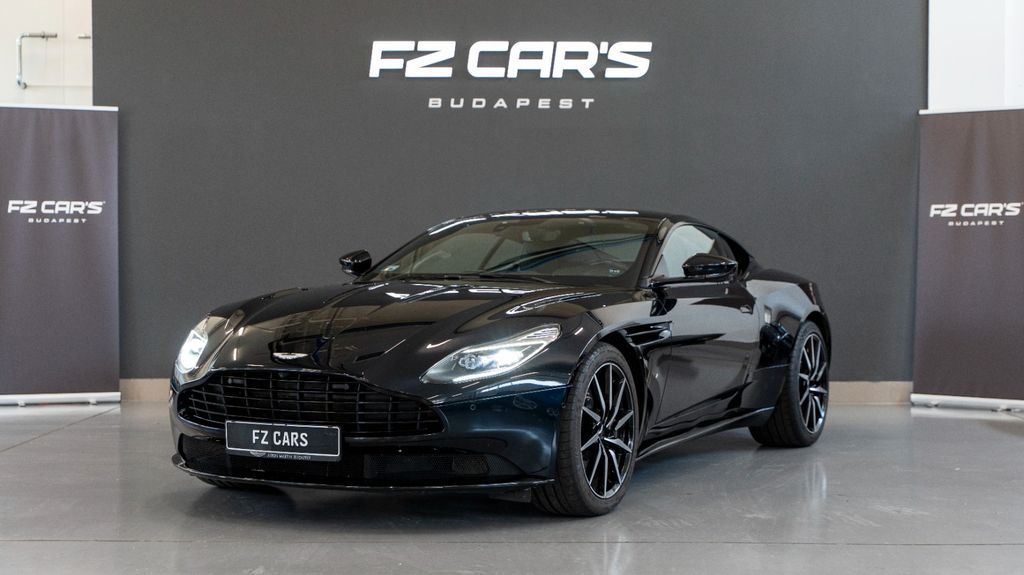 Aston Martin DB11