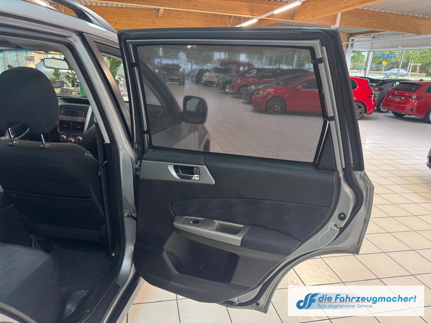 Fahrzeugabbildung Subaru Forester Comfort Xenon Alu Klima el.SP *EXPORT
