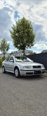 Skoda Octavia 1.6 Selection Selection - Skoda Octavia aus 2003