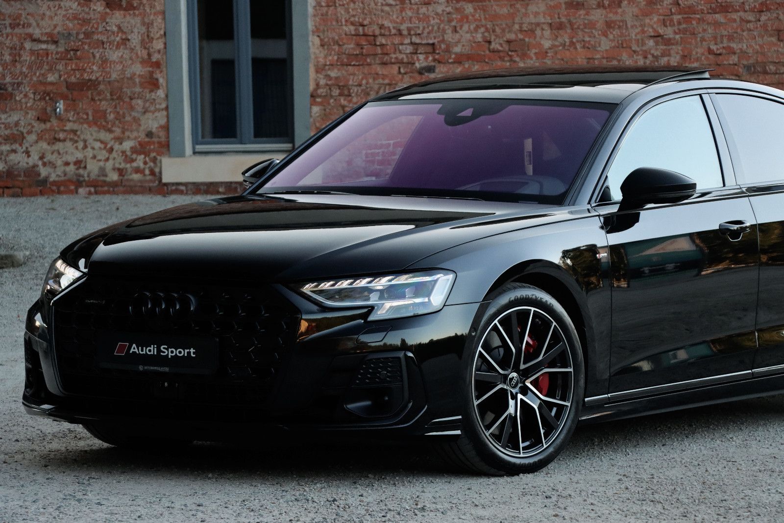 Audi A8 60 TFSIe*S-LINE*UVP160*FOND-TV*AUDI EXCLUSIVE