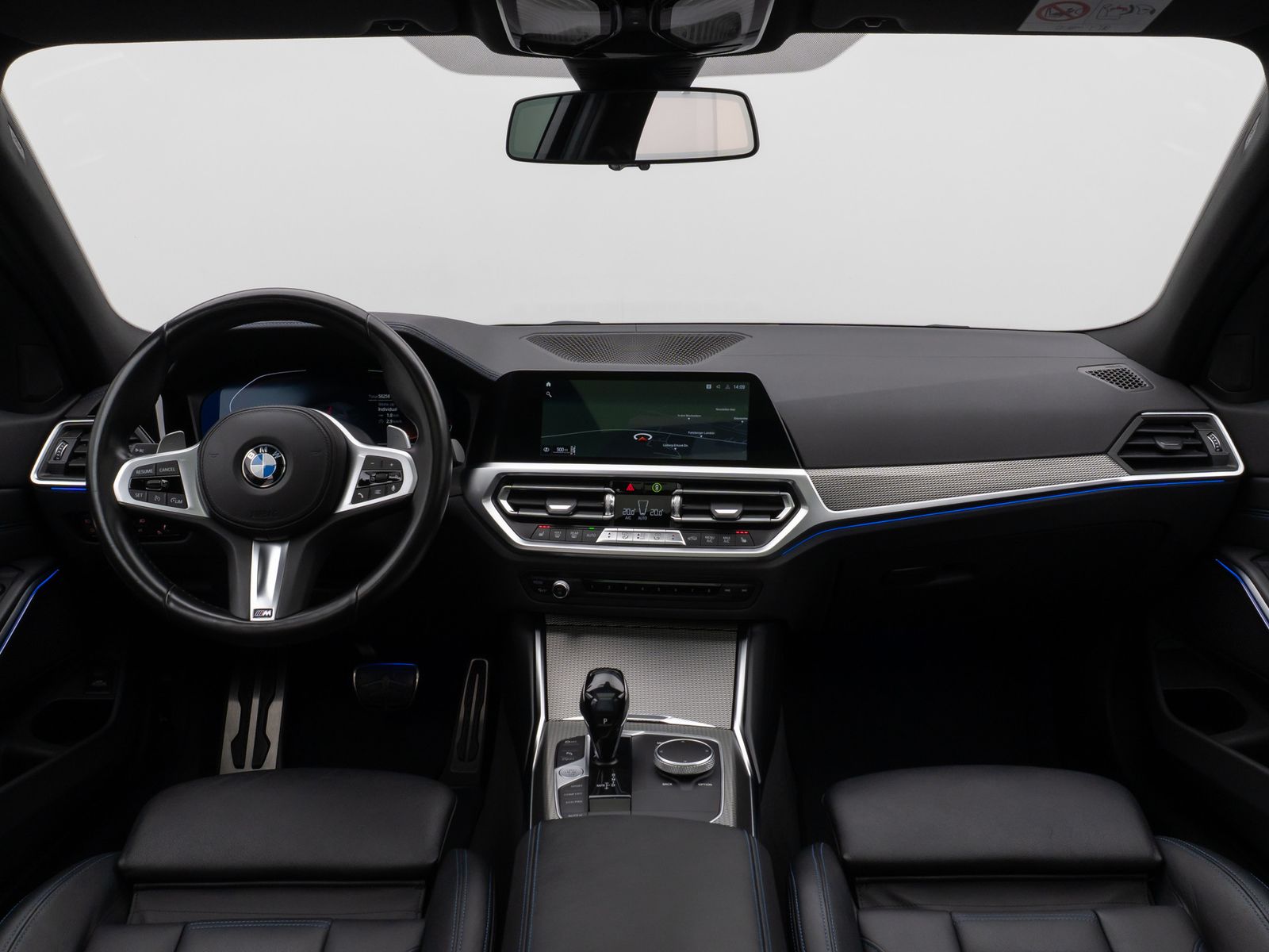 Fahrzeugabbildung BMW 330i M Sport Panorama Kamera Laser HUD DAB HiFi