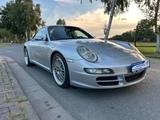 Porsche 911 Carrera S Coupe - Porsche: Silber, 911