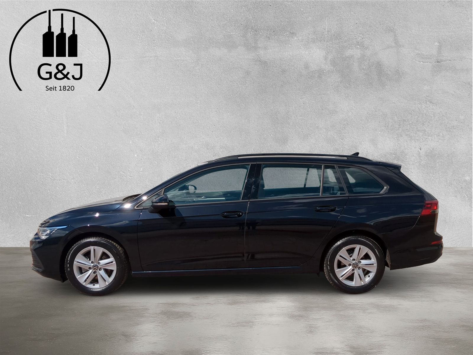Fahrzeugabbildung Volkswagen Golf Variant 1.0 eTSI Life Kamera ACC SHZ AppCon